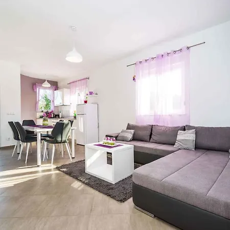 Holiday home Holiday In 35484 Dobropoljana